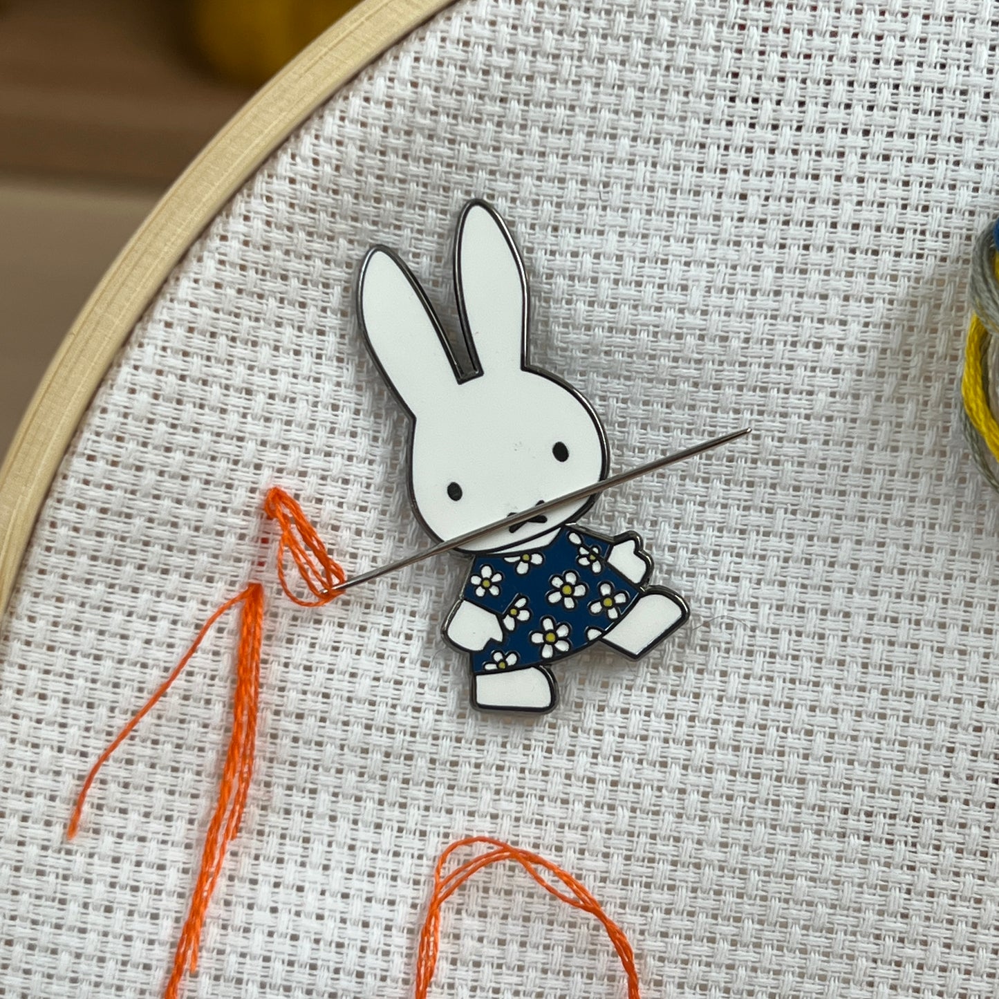 Miffy - Miffy Daisy Dress Needle Minder