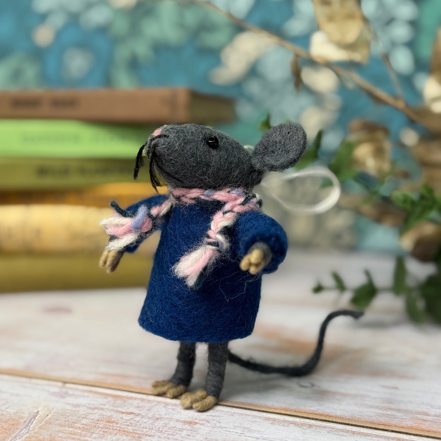 Little Mouse with a Colourful Scarf