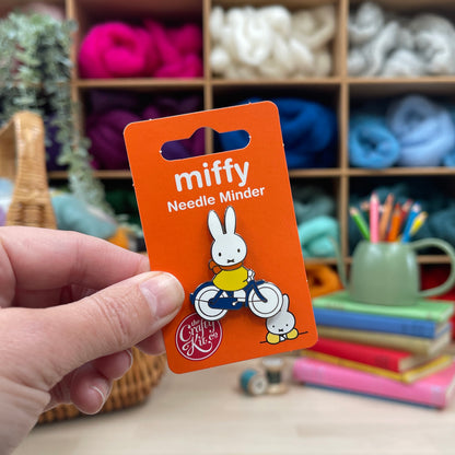 Miffy - Miffy Cycling Needle Minder