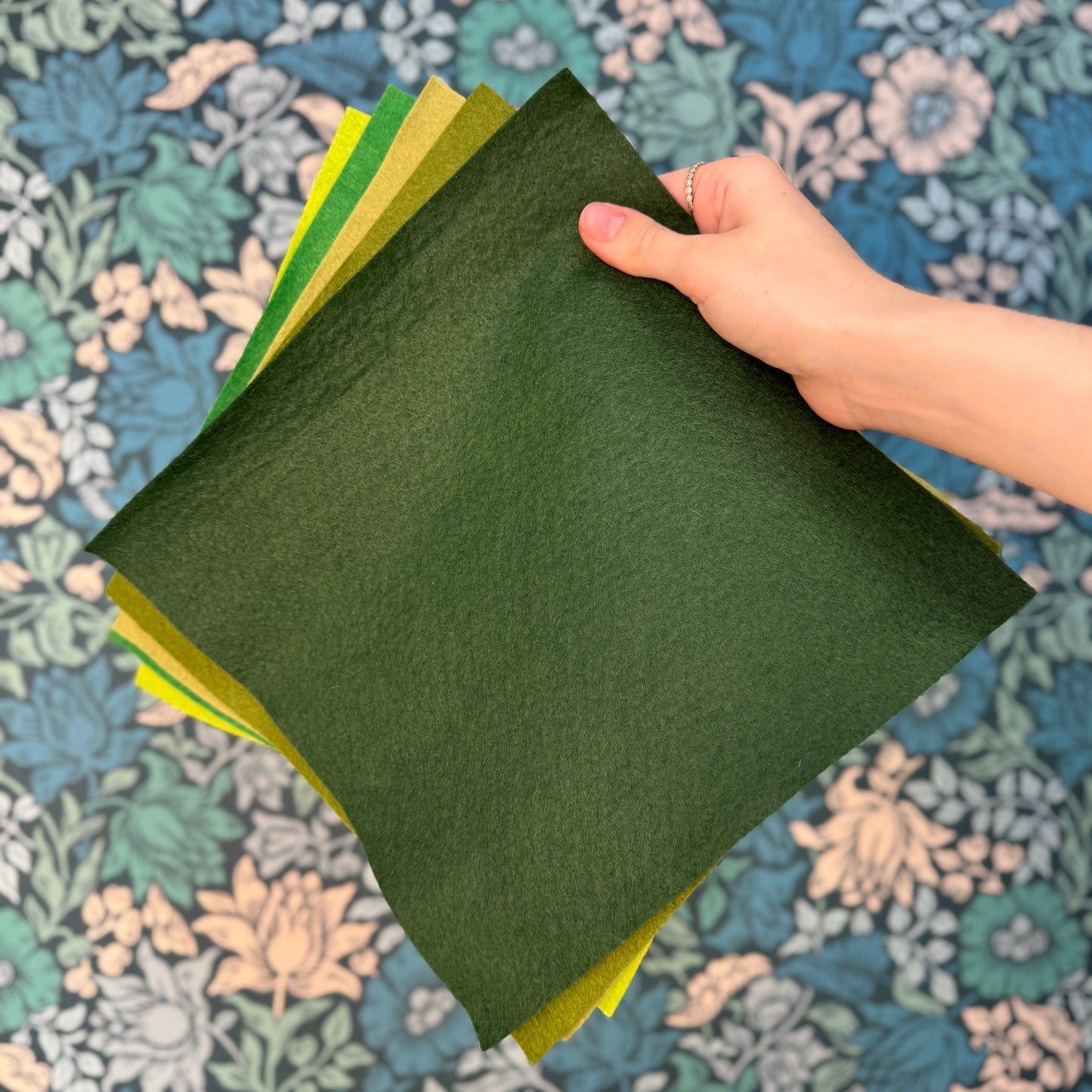 Felt Fabric Pack of five sheets - Greens