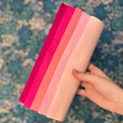 Felt Fabric Pack of five sheets - Pinks