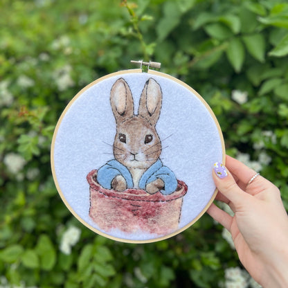 Beatrix Potter - Peter Rabbit in the Garden