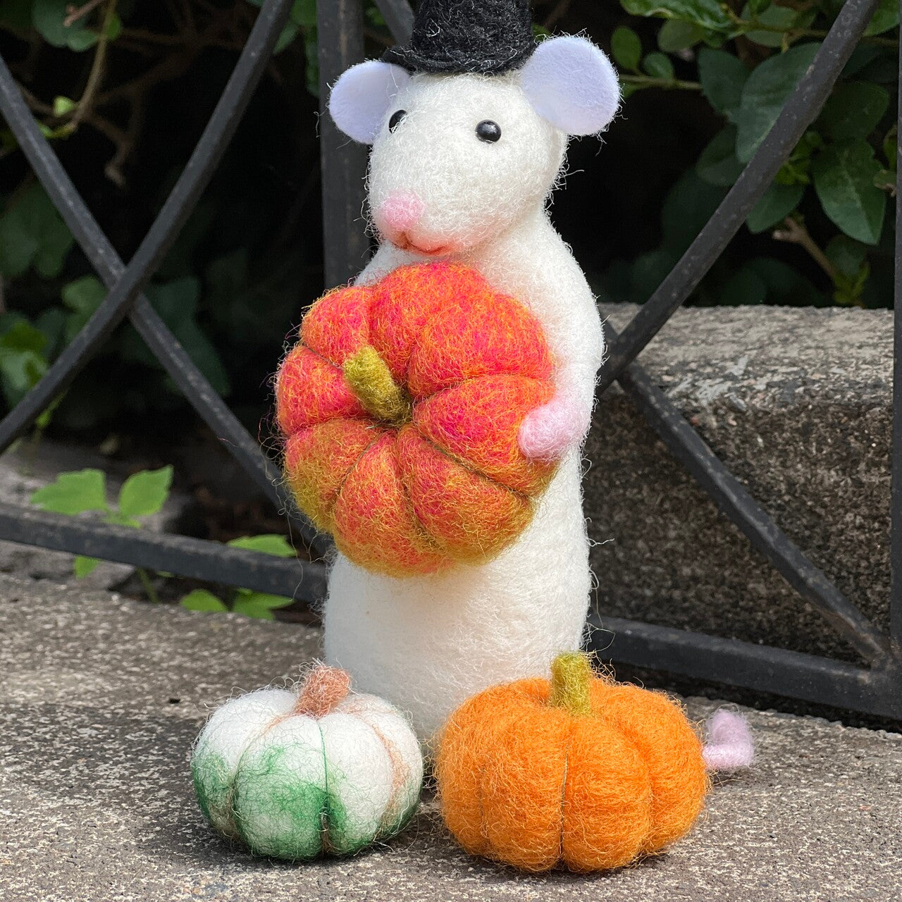 Hallowe'en Mouse Needle Felting Craft Kit